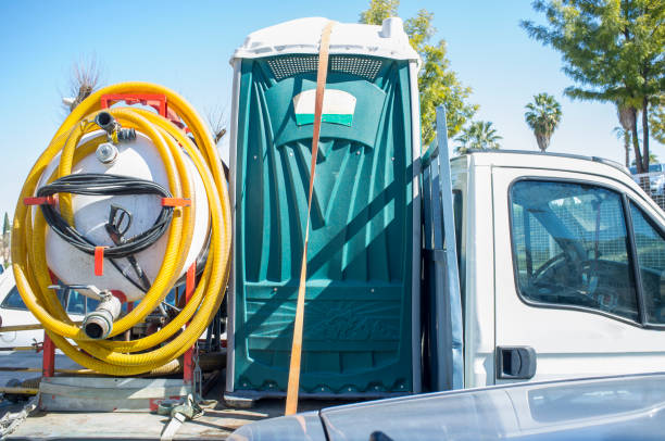 Portable Toilet Options We Offer in Roessleville, NY